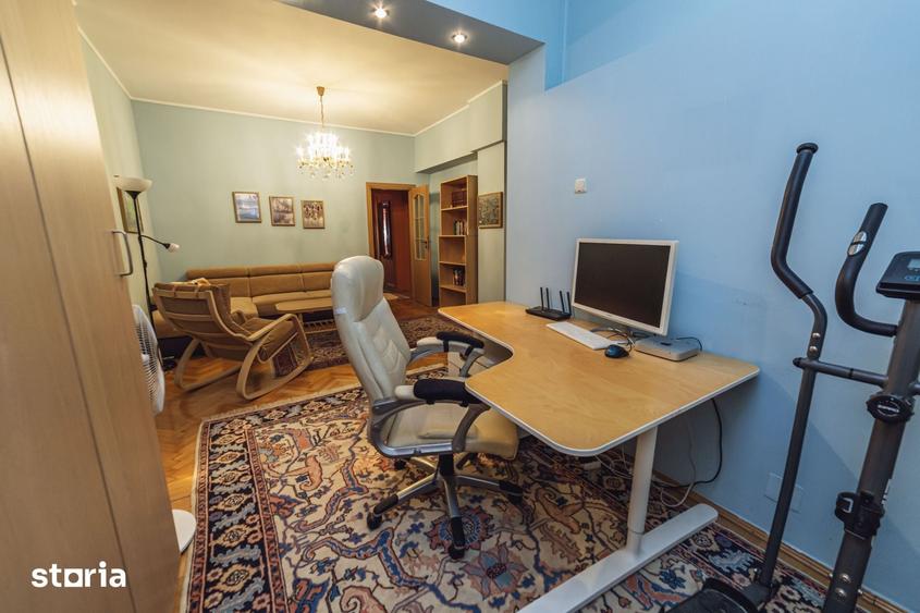 Apartament cu 4 camere decomandat în Cișmigiu