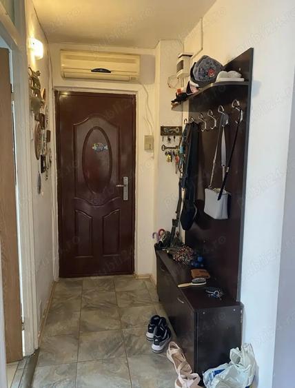 Apartament cu 3 camere decomandat în Sălăjan