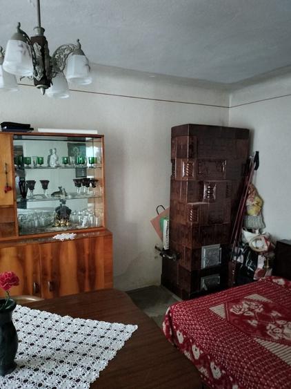 Casă cu 4 camere în Novăcești
