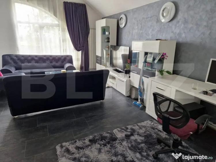 Casă cu 6 camere cu Teren 941 Mp în Sânmartin