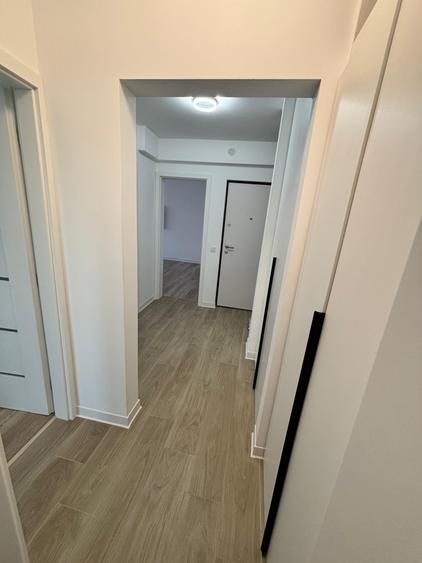 Apartament cu 2 camere decomandat în Micro 17