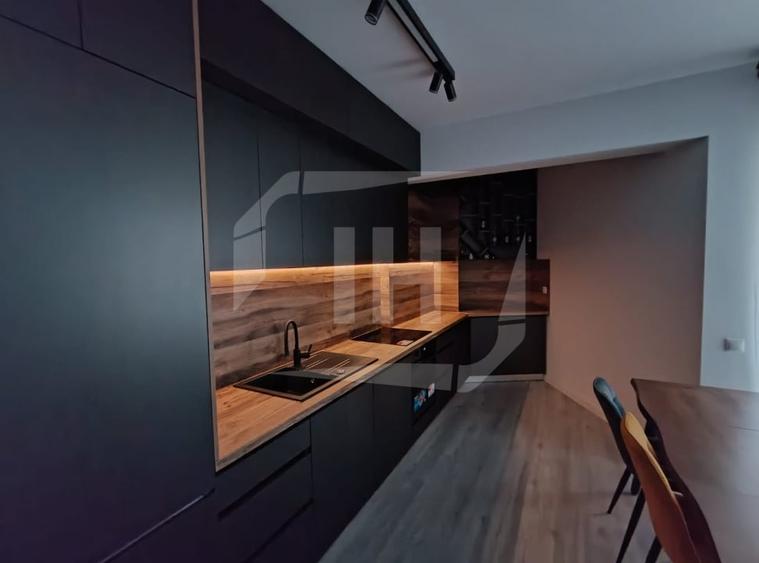Apartament cu 2 camere semidecomandat, mobilat în Mărăști