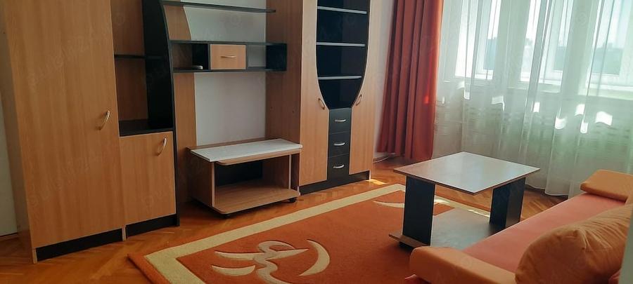 Apartament cu 2 camere decomandat în Olimpia-Stadion