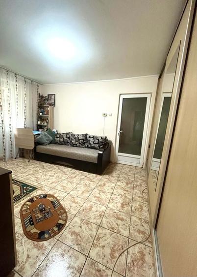 Vand apartament 2 camere - 14