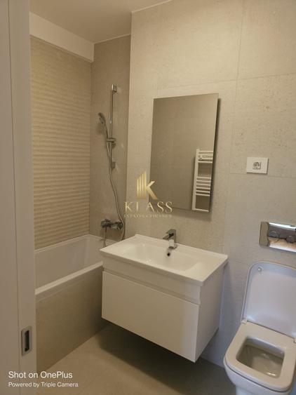 Apartament cu 3 camere decomandat, mobilat în Străulești
