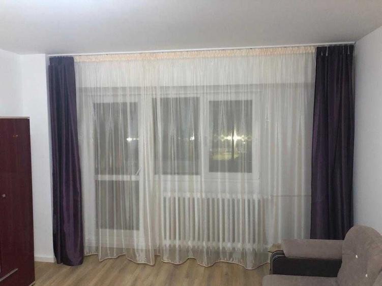 Garsonieră decomandată în Berceni