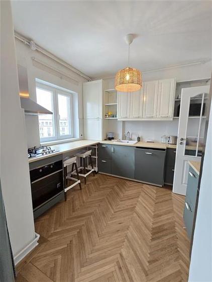 Apartament cu 2 camere decomandat, mobilat în Kogălniceanu