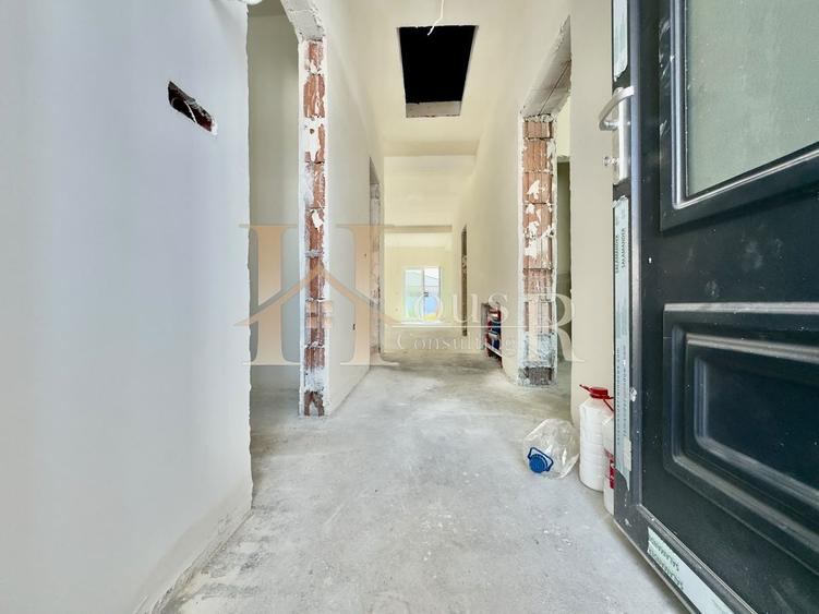 Duplex cu 3 camere cu Canalizare în Moșnița Nouă