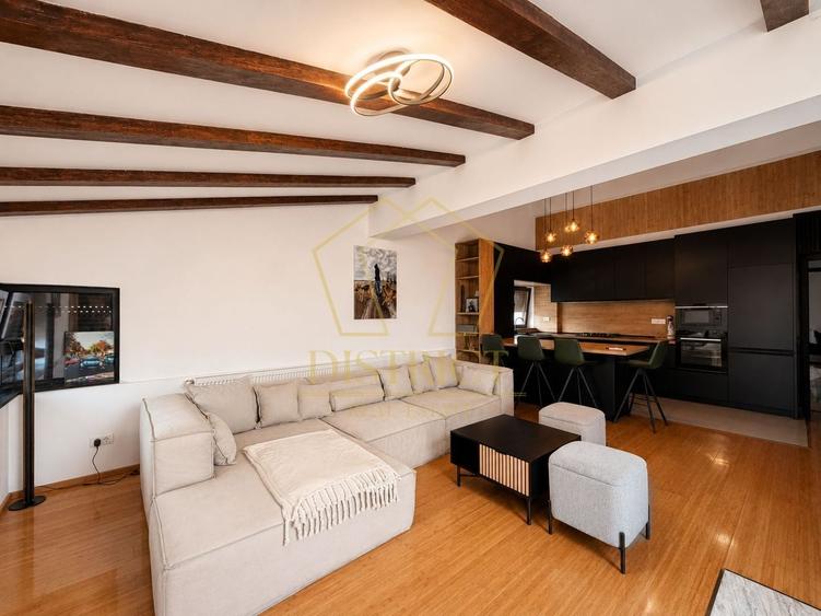 Apartament cu 2 camere semidecomandat, mobilat în Moșnița Nouă