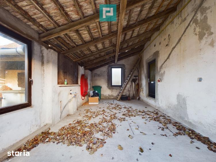 Casă cu 3 camere cu Teren 784 Mp în Periam