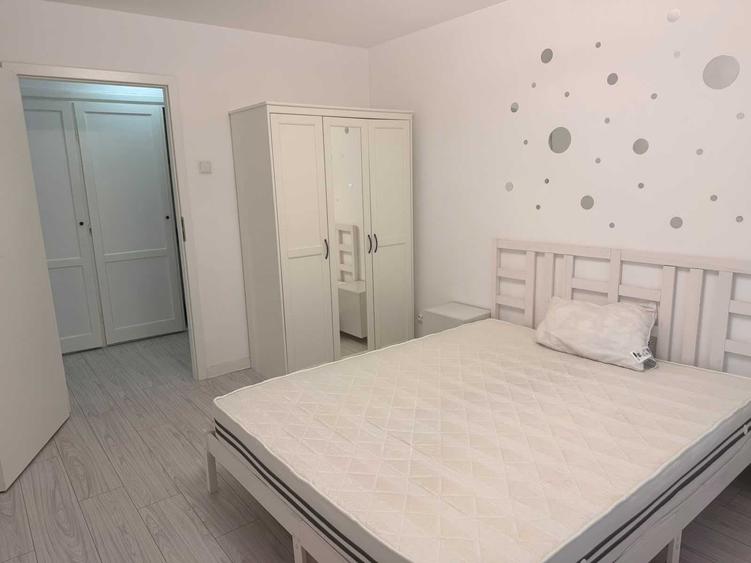 Apartament cu 3 camere decomandat în Gorjului