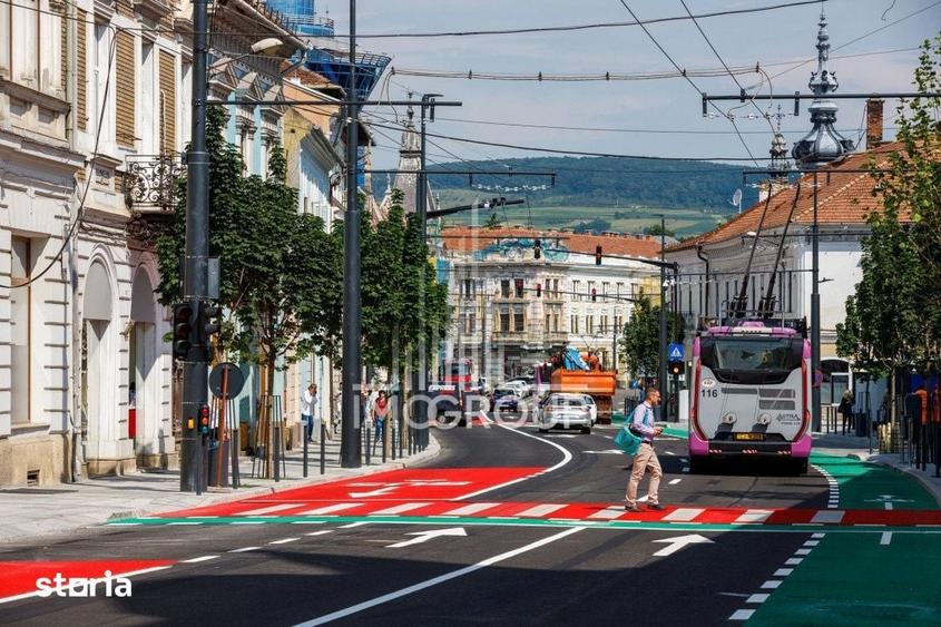 Spațiu comercial, de 90 mp, în Central
