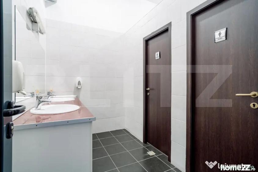 Spațiu comercial, de 182 mp, în Lotus