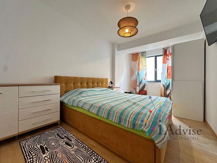 Apartament cu 3 camere decomandat, mobilat în Centrul Civic