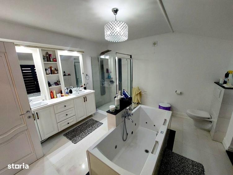 Casă cu 3 camere în Valea