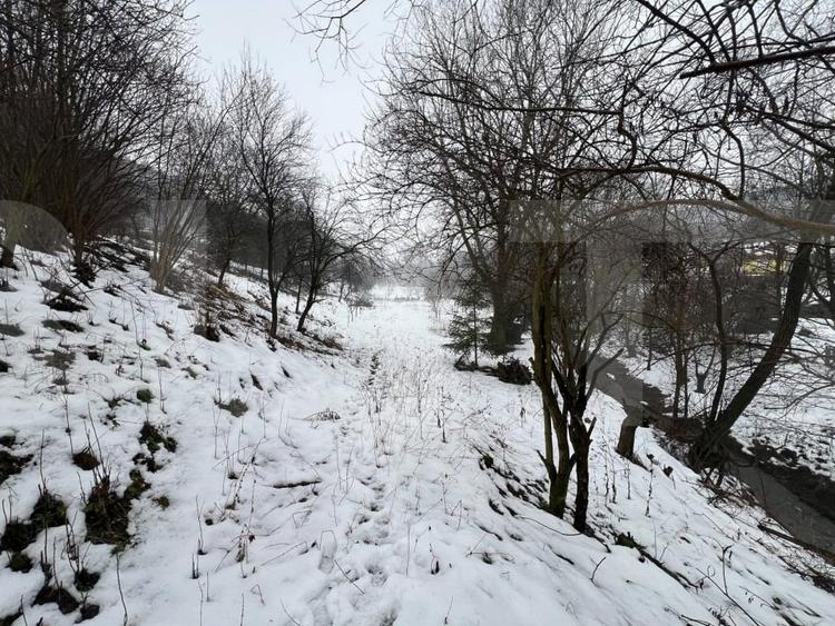 Teren Construcții intravilan de 2800 mp, în Micești