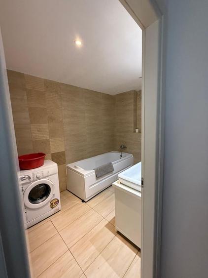 Apartament cu 2 camere decomandat în Tunari