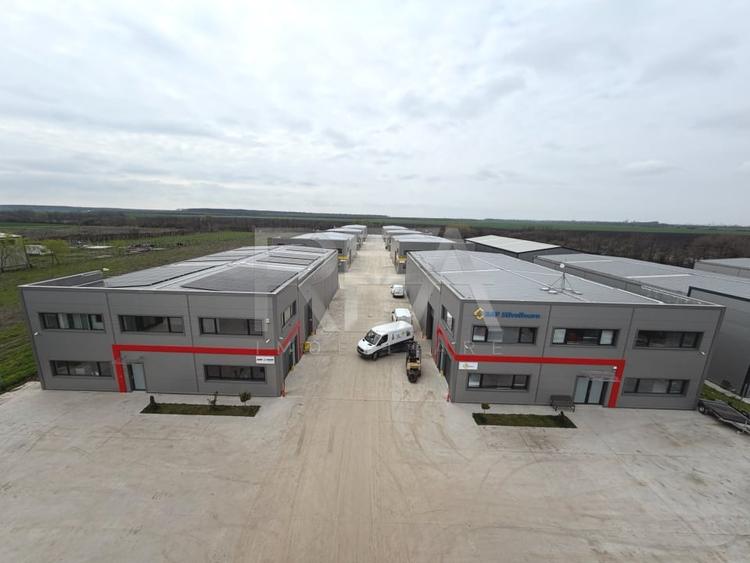 Spațiu industrial, de 552.20001220703 mp, în Afumați