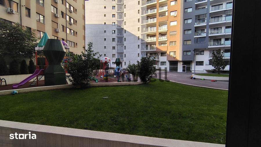 Apartament cu 3 camere în Vitan