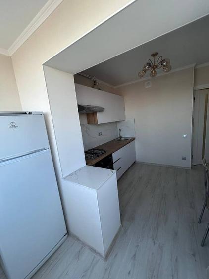 Apartament cu 2 camere decomandat în Est