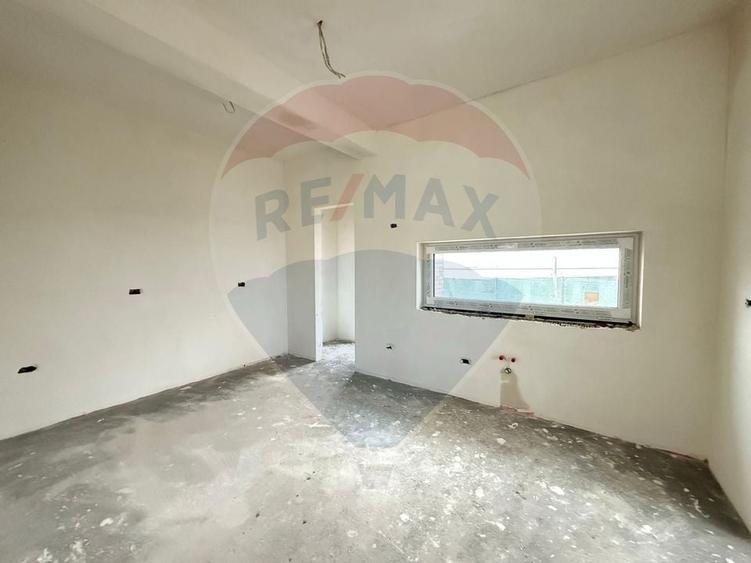 Casă individuală cu 5 camere cu Teren 600 Mp în Dealuri Oradea