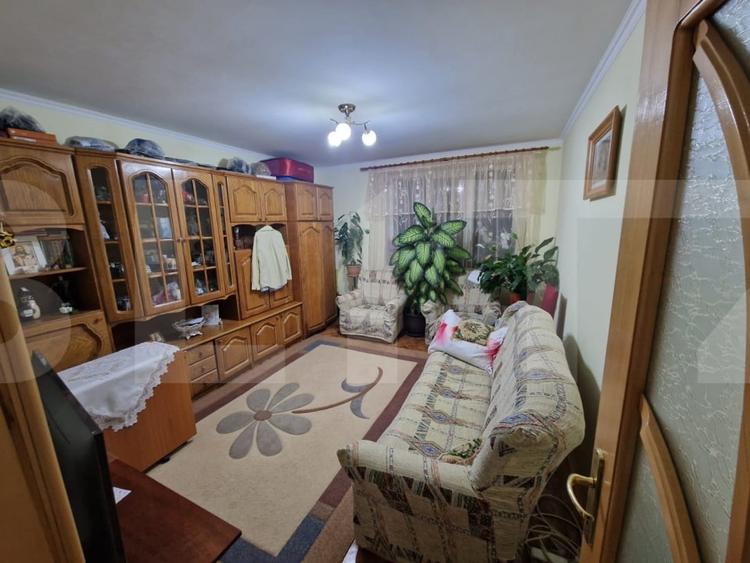 Apartament cu 2 camere renovat, 50 mp utili, zona centrală, municipiul Dorohoi - 1