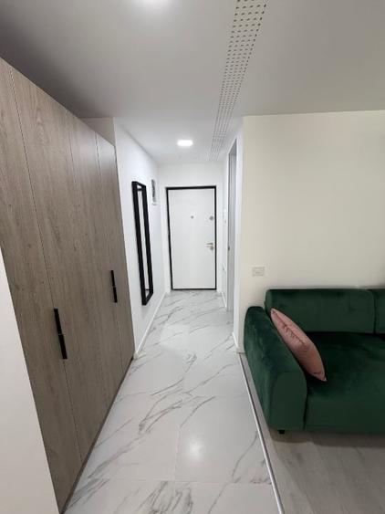 Garsonieră decomandată, mobilată în Eroii Revoluției
