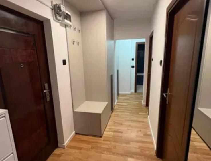 Apartament cu 2 camere decomandat în Turda