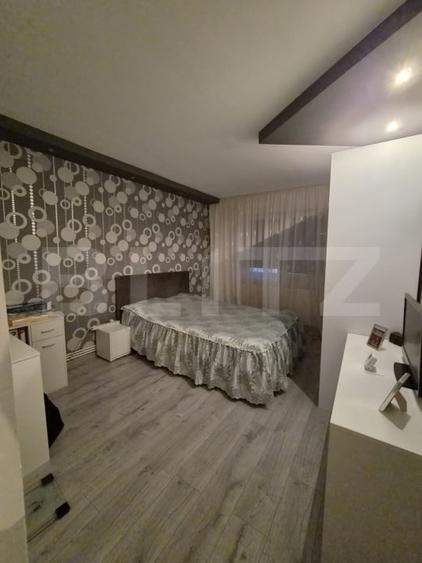 Apartament cu 3 camere semidecomandat, mobilat în Nord