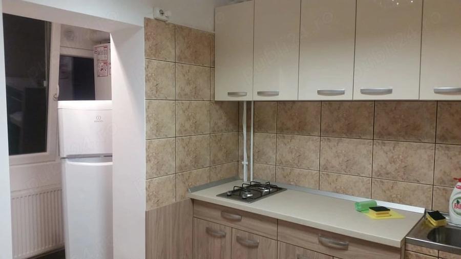 Apartament cu 2 camere decomandat în Lipovei