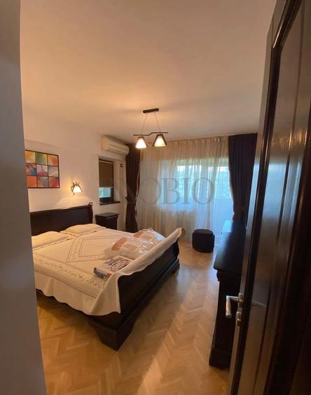 Apartament cu 2 camere decomandat, mobilat în Centrul Civic