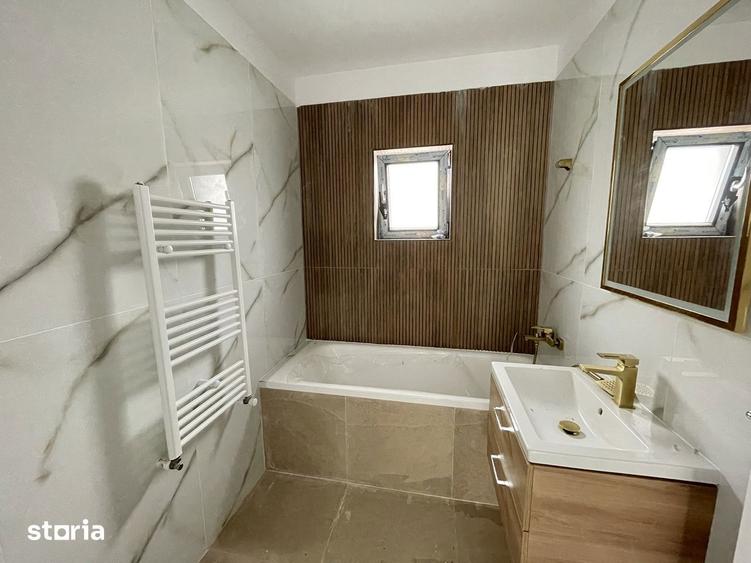 Casă cu 4 camere cu Teren 350 Mp în Clinceni