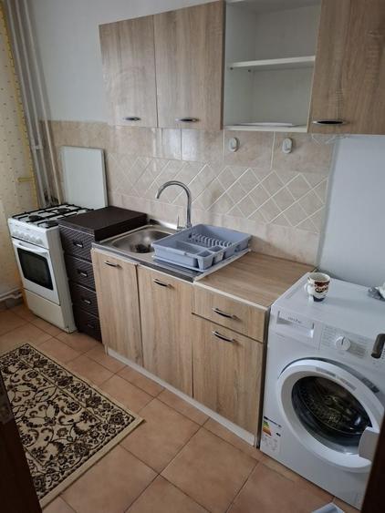 Garsonieră decomandată în Nicolina