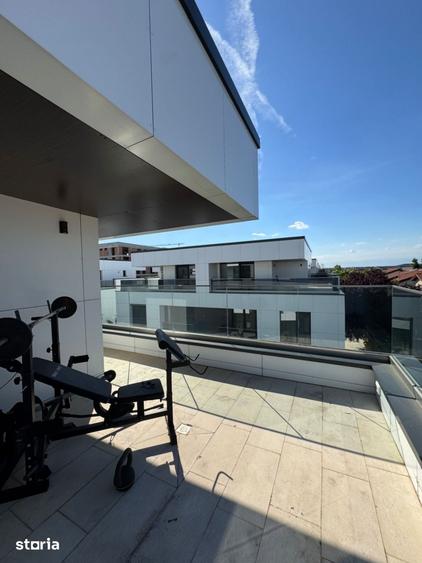 Casă cu 5 camere cu Teren 225 Mp în Central