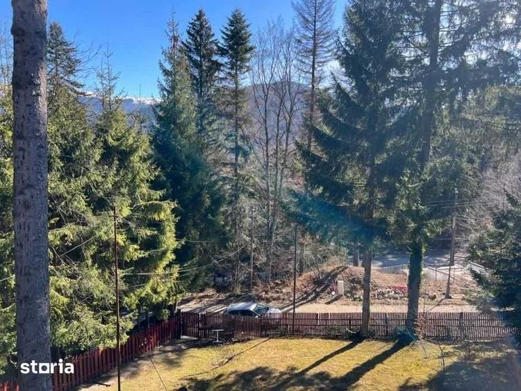 Casă cu 8 camere cu Teren 50 Mp în Furnica