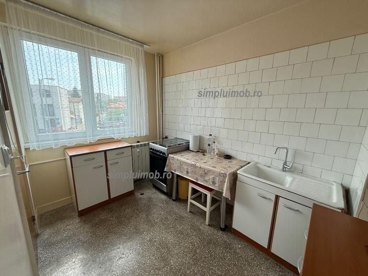 Apartament cu 2 camere decomandat, mobilat în Dristor