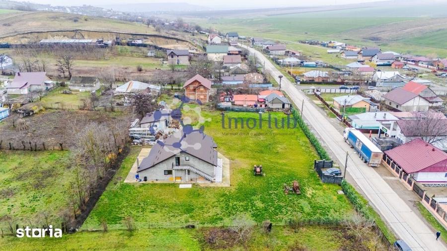 Teren intravilan de vanzare in Letcani, utilita?i, asfalt - 3