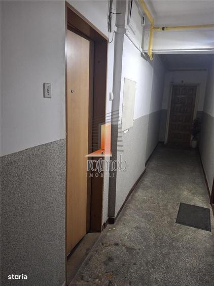 Apartament cu 3 camere decomandat în Doamna Ghica
