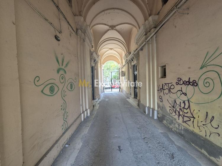 Apartament cu potențial situat pe strada Amzei. - 21