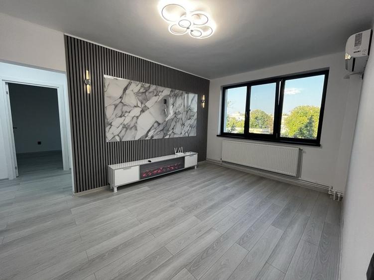 Apartament cu 2 camere semidecomandat în Hipodrom