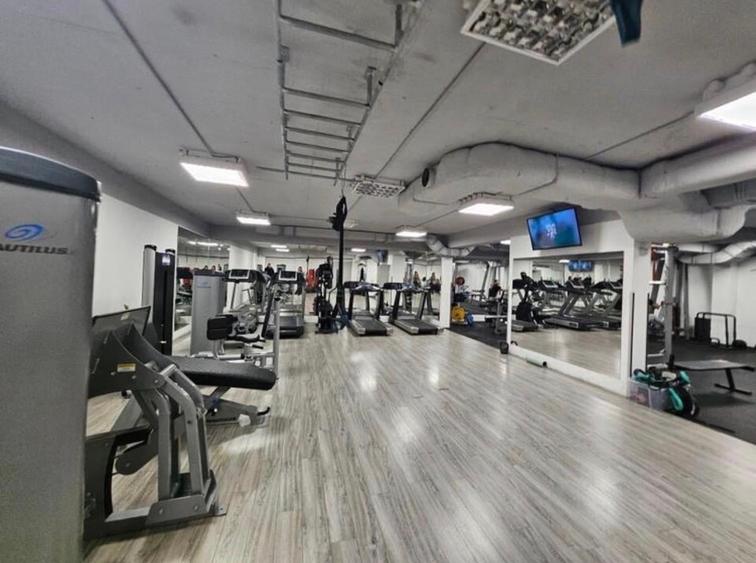 Duplex cu 6 camere cu Garaj în Barbu Văcărescu