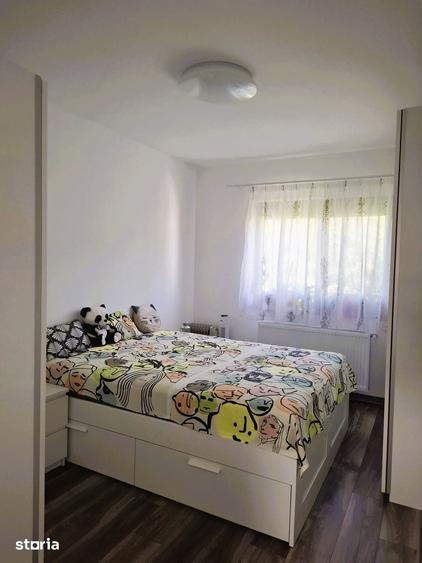 Casă cu 5 camere cu Teren 111 Mp în Corbeanca
