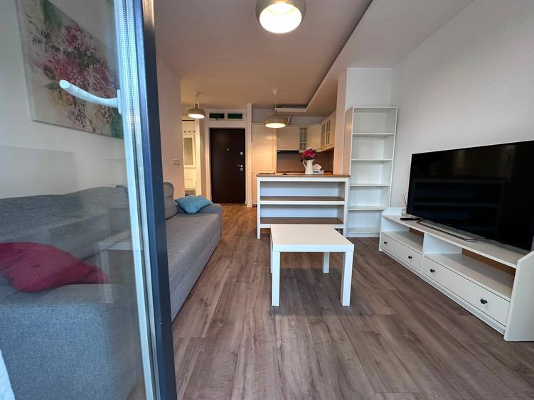 Apartament cu 2 camere în Barbu Văcărescu