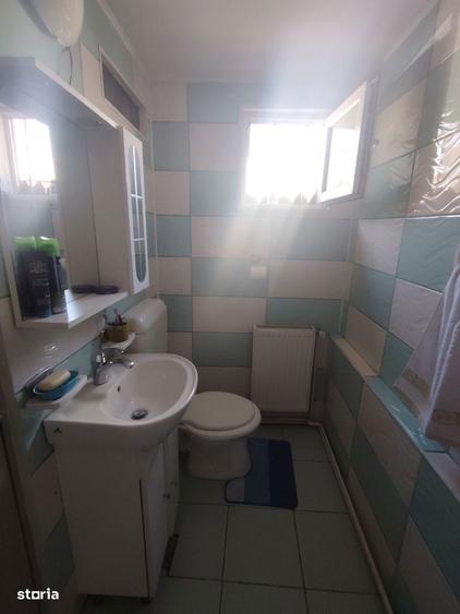 Casă cu 5 camere cu Canalizare în Colentina