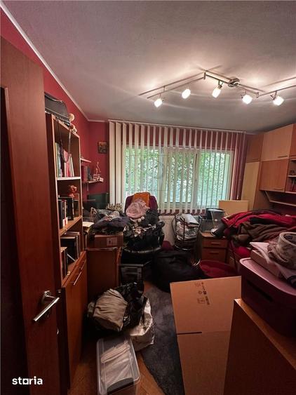 Apartament cu 4 camere decomandat, mobilat în Circumvalațiunii