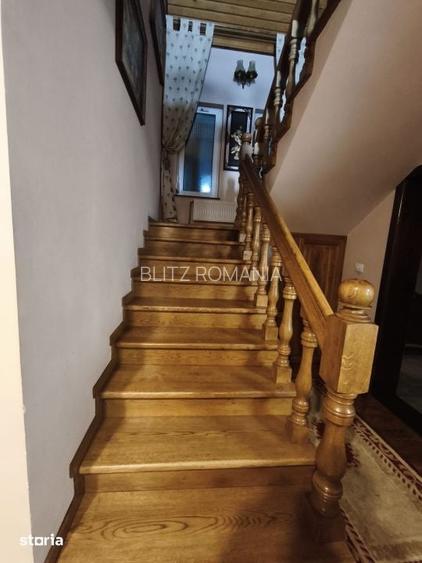 Casa 5 camere, zona ultracentrala, 1500mp teren, Radauti
