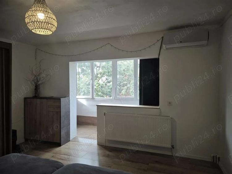 Apartament cu 3 camere decomandat, mobilat în Complex Studențesc