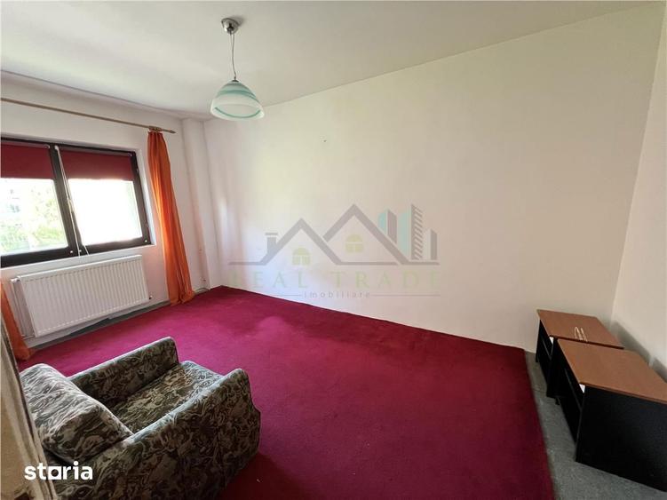 Apartament cu 2 camere decomandat în Centrul Civic