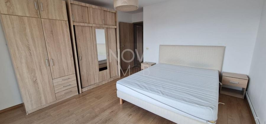 Apartament cu 3 camere decomandat, mobilat în Turnișor