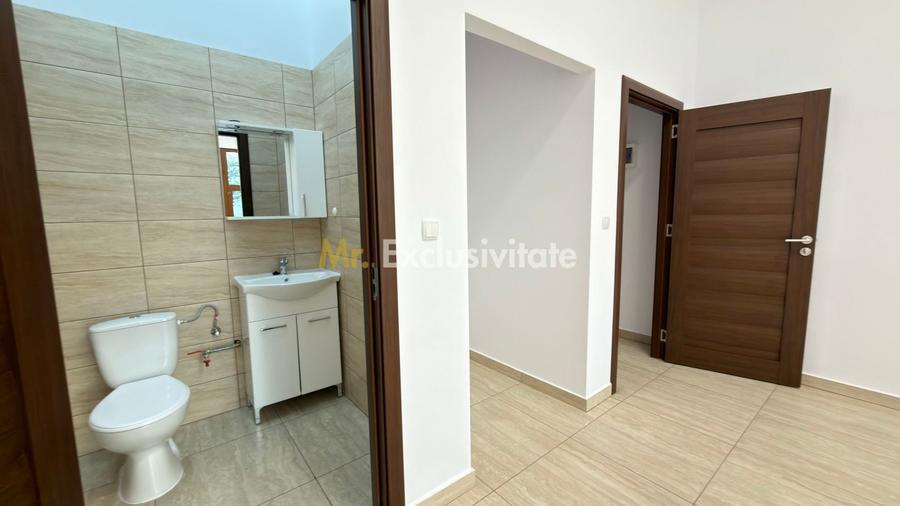 Spațiu comercial, de 42 mp, în Central